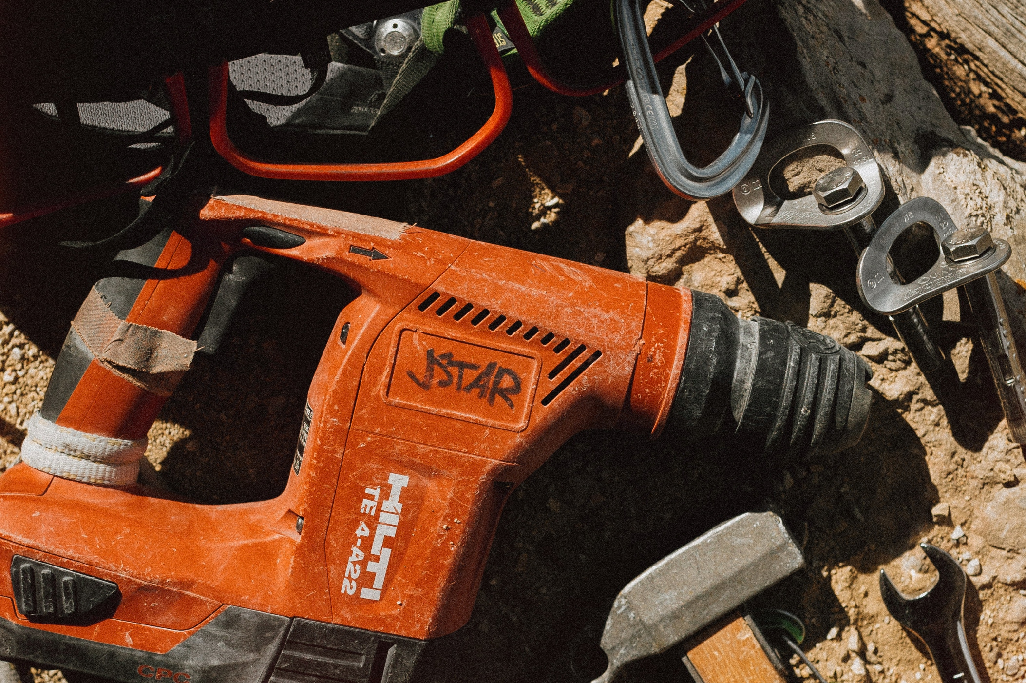 https://blog.arcteryx.com/wp-content/uploads/2026/06/Photo-Setup-14-3.jpg
